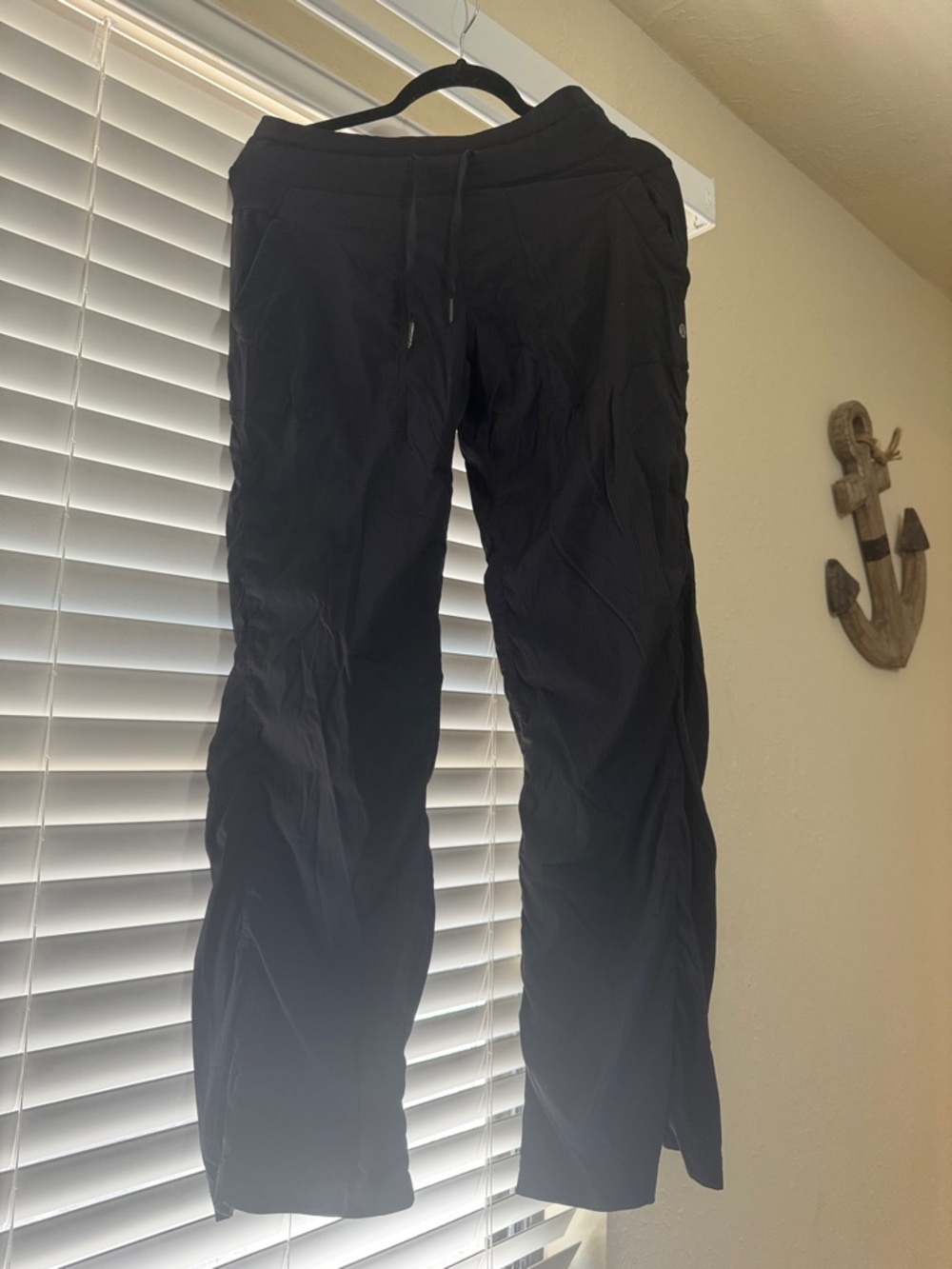 lululemon athletica Black Women’s Track Pants with Drawstring Waist dance studio